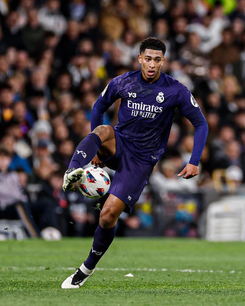 国脚庆祝破门动作刷屏社交媒体