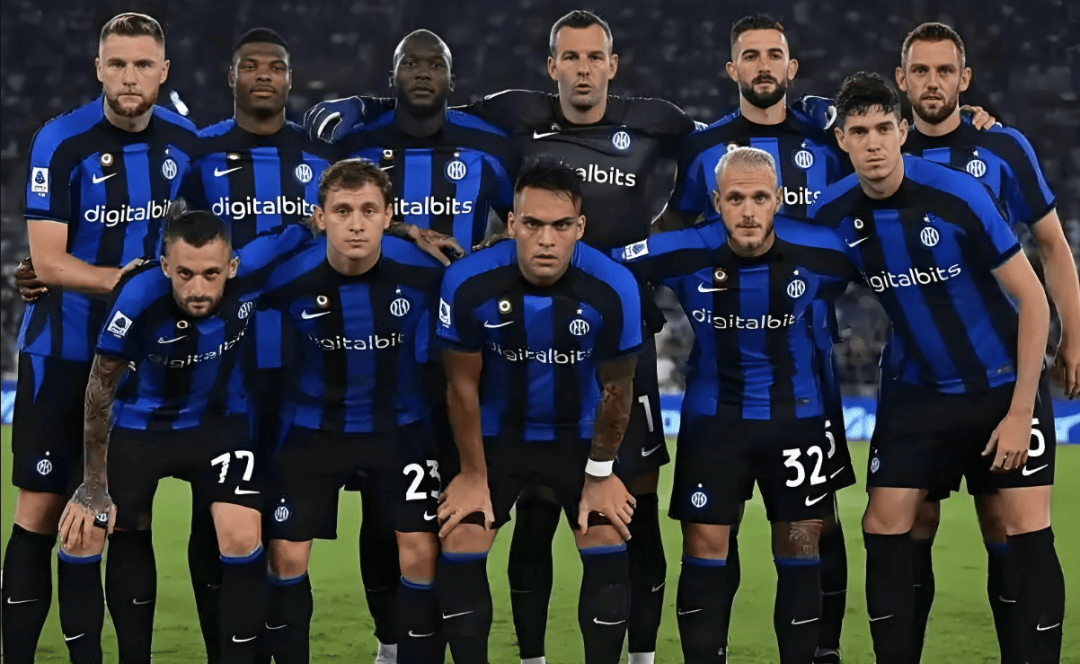 英超焦点战：纽卡斯尔联VS伯恩利 赛前全方位解析与比分前瞻（英超重磅对决：纽卡斯尔联对阵伯恩利 赛前深度解读与比分预测）